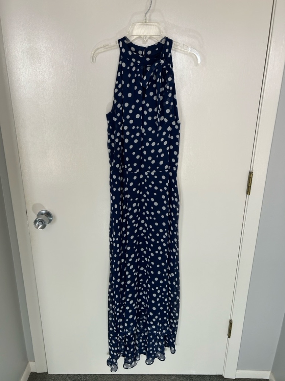 Tahari Navy Blue and White Polka Dot Sleeveless Halter Maxi Dress, High-Low, 8 - Picture 7 of 12